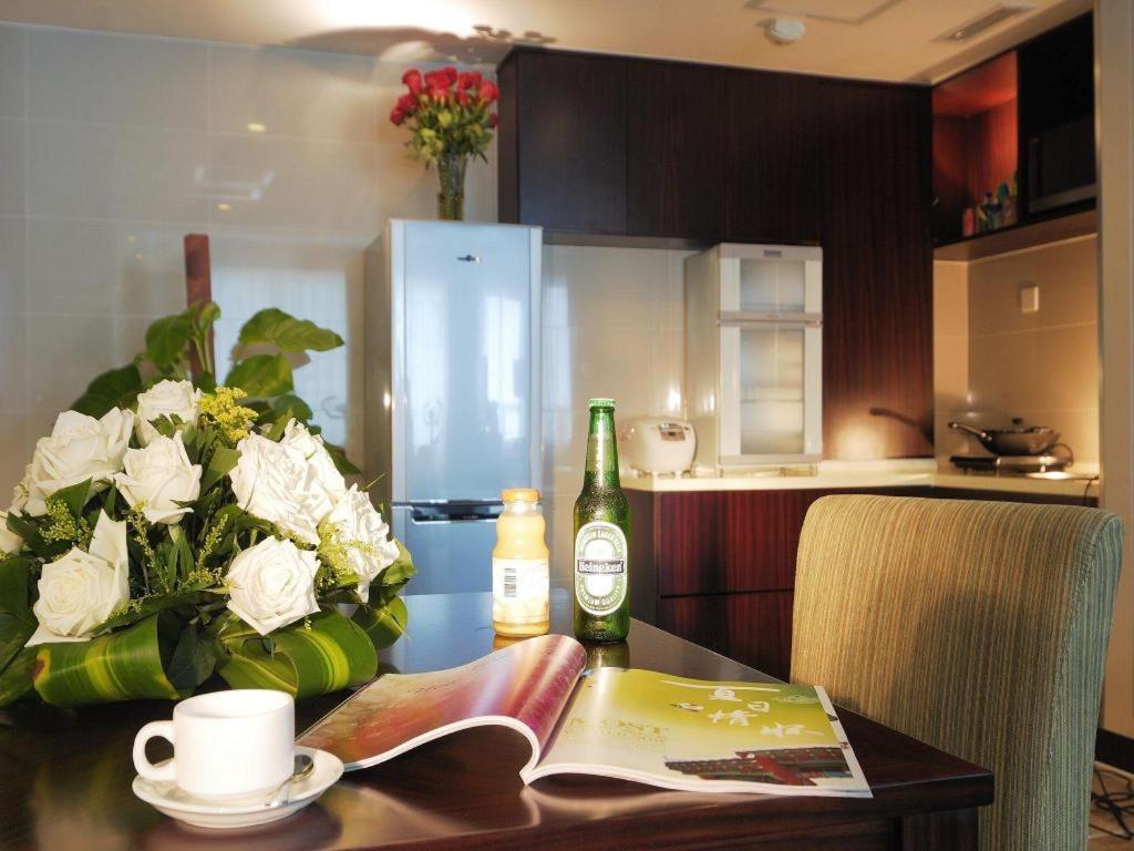 Hubei Poly Hotel Wuhan Exterior foto
