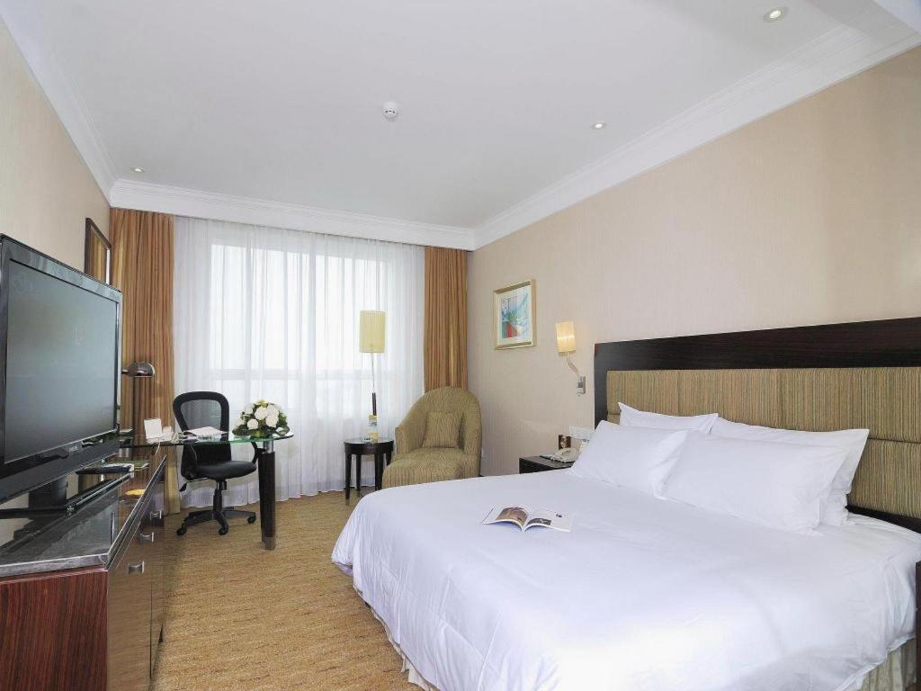 Hubei Poly Hotel Wuhan Exterior foto