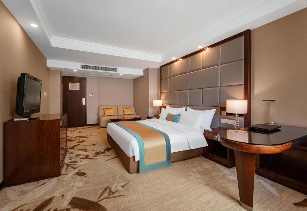 Hubei Poly Hotel Wuhan Exterior foto