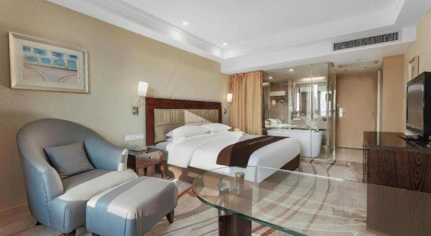 Hubei Poly Hotel Wuhan Exterior foto