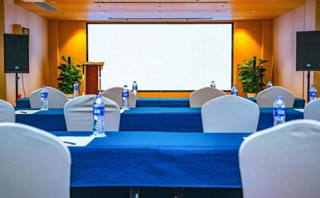 Hubei Poly Hotel Wuhan Exterior foto